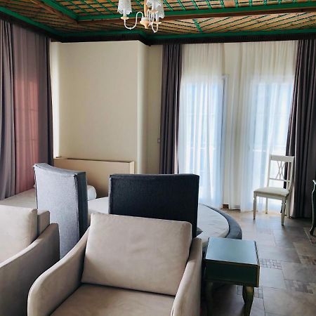 Hotel Sarajet E Pashait 2 Дермі Екстер'єр фото