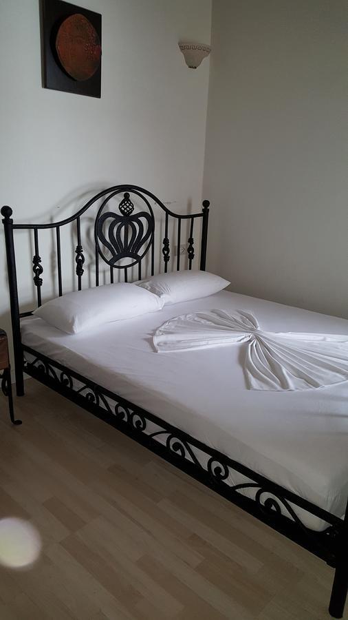 Hotel Sarajet E Pashait 2 Дермі Екстер'єр фото