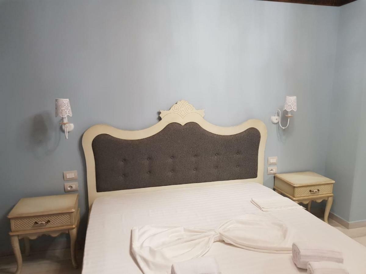Hotel Sarajet E Pashait 2 Дермі Екстер'єр фото