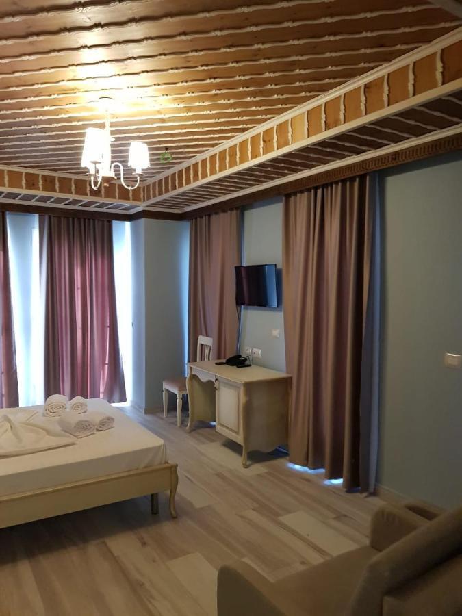 Hotel Sarajet E Pashait 2 Дермі Екстер'єр фото